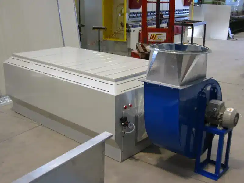 tavoli-con-filtri-a-cartuccia-autopulenti